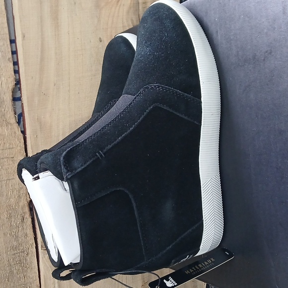 Sorel NWT Black Out N About Slip on Wedge shoes 8.5 Waterproof - Picture 5 of 7